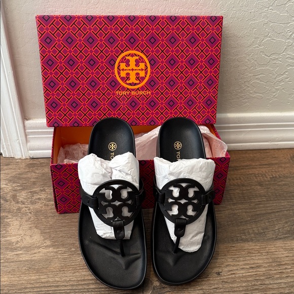 Tory Burch Black Miller Cloud Sandal 9 - Picture 1 of 3